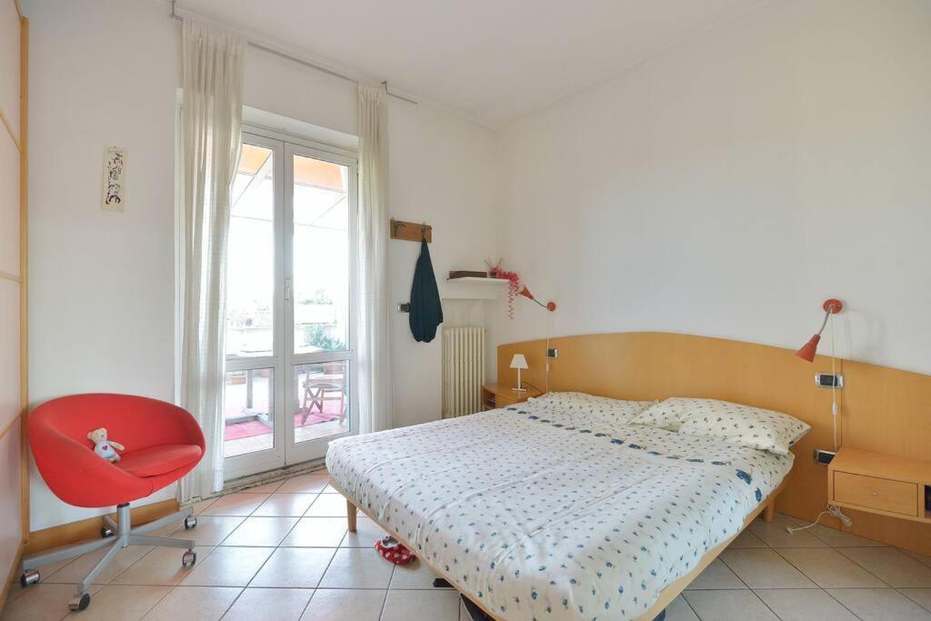Appartamento Super Sunny Penthouse With Terrace Roma Esterno foto