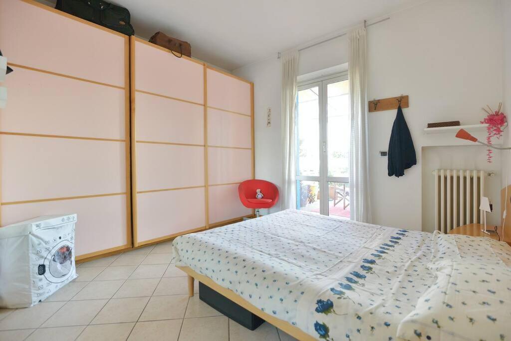Appartamento Super Sunny Penthouse With Terrace Roma Esterno foto